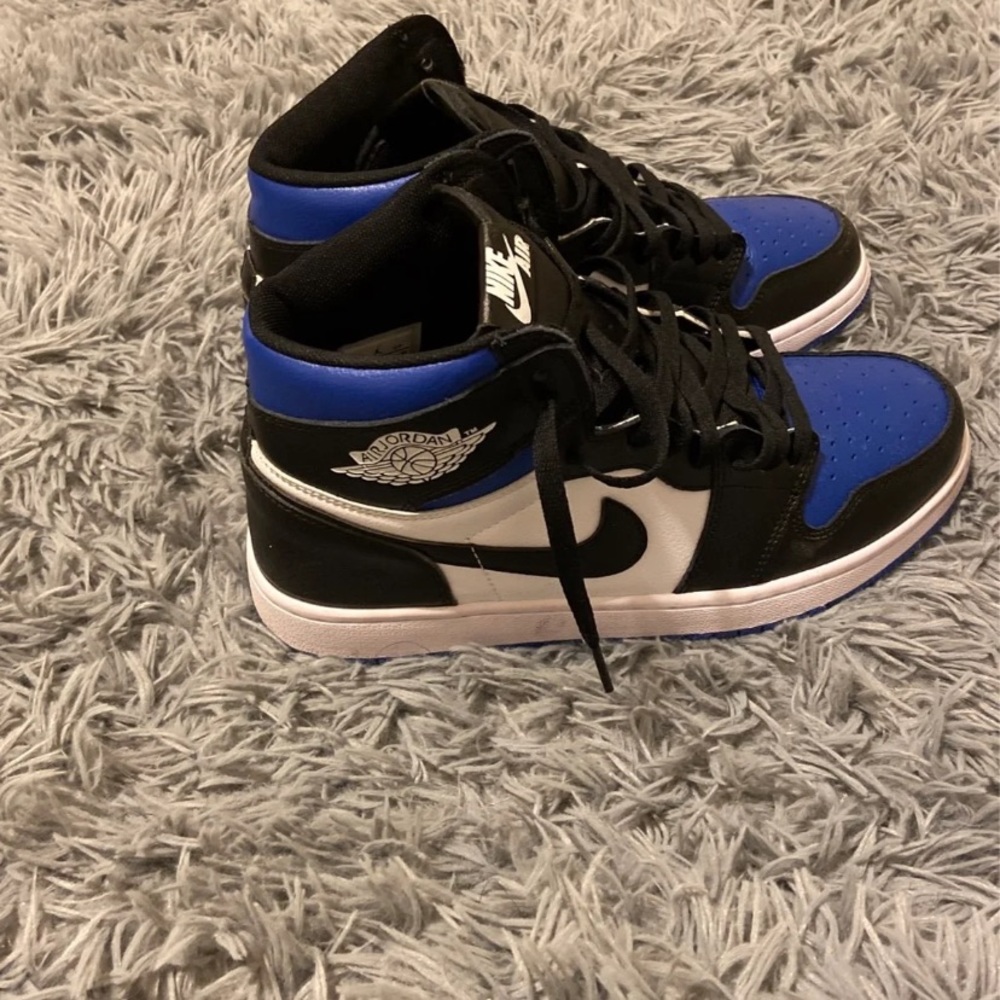 Jordan 1 royal toe